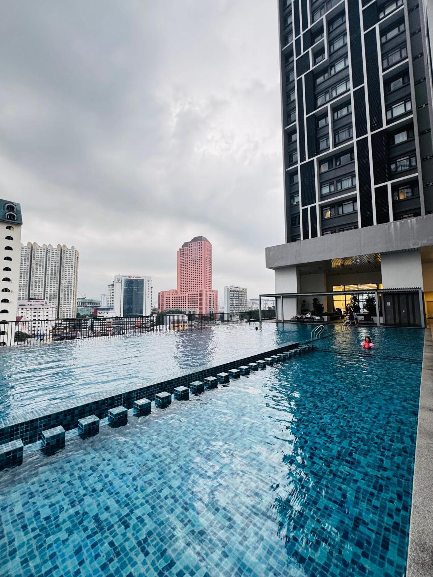 Chambers Suites Kl Куала Лумпур Екстериор снимка